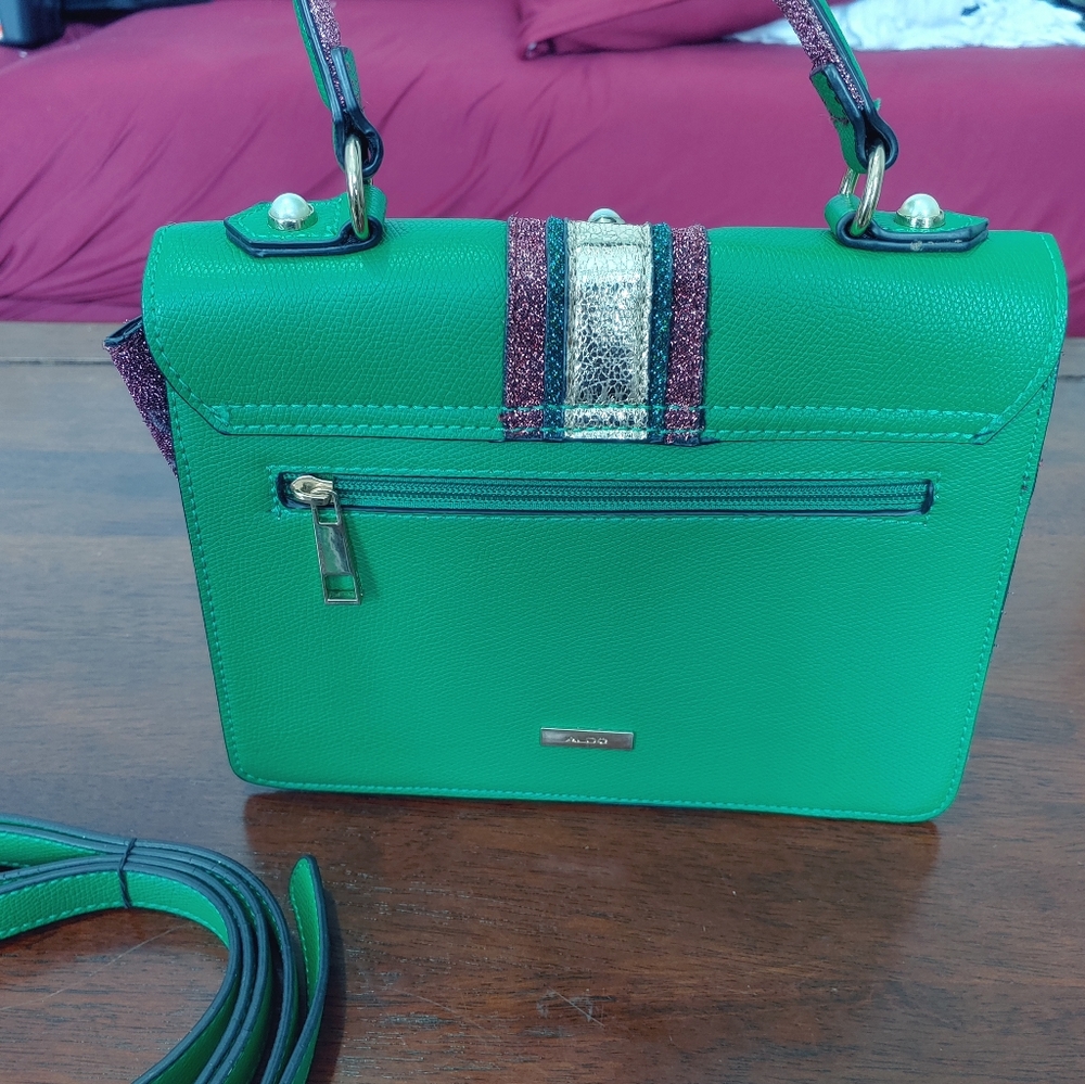 🦚 AVAILABLE IN BUNDLE!/ Green, purple and Gold Shoulder bag or Handbag from A - Picture 8 of 14
